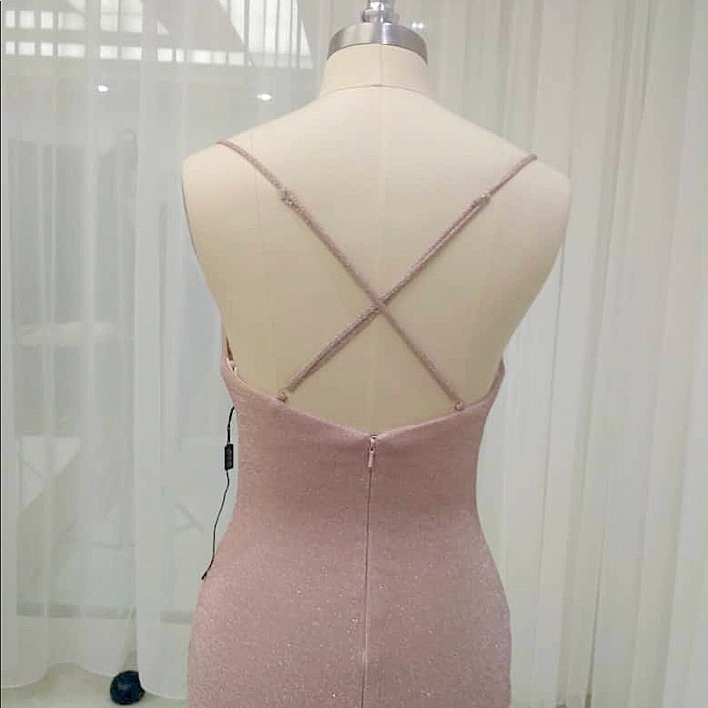 Gown - Picture 2 of 3